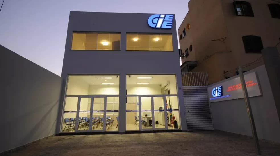 Candidatos e lideranças de Várzea Paulista debatem verbas para saúde e transporte